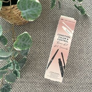 NWT Billion Dollar Brows Condition Color & Control Brow Kit